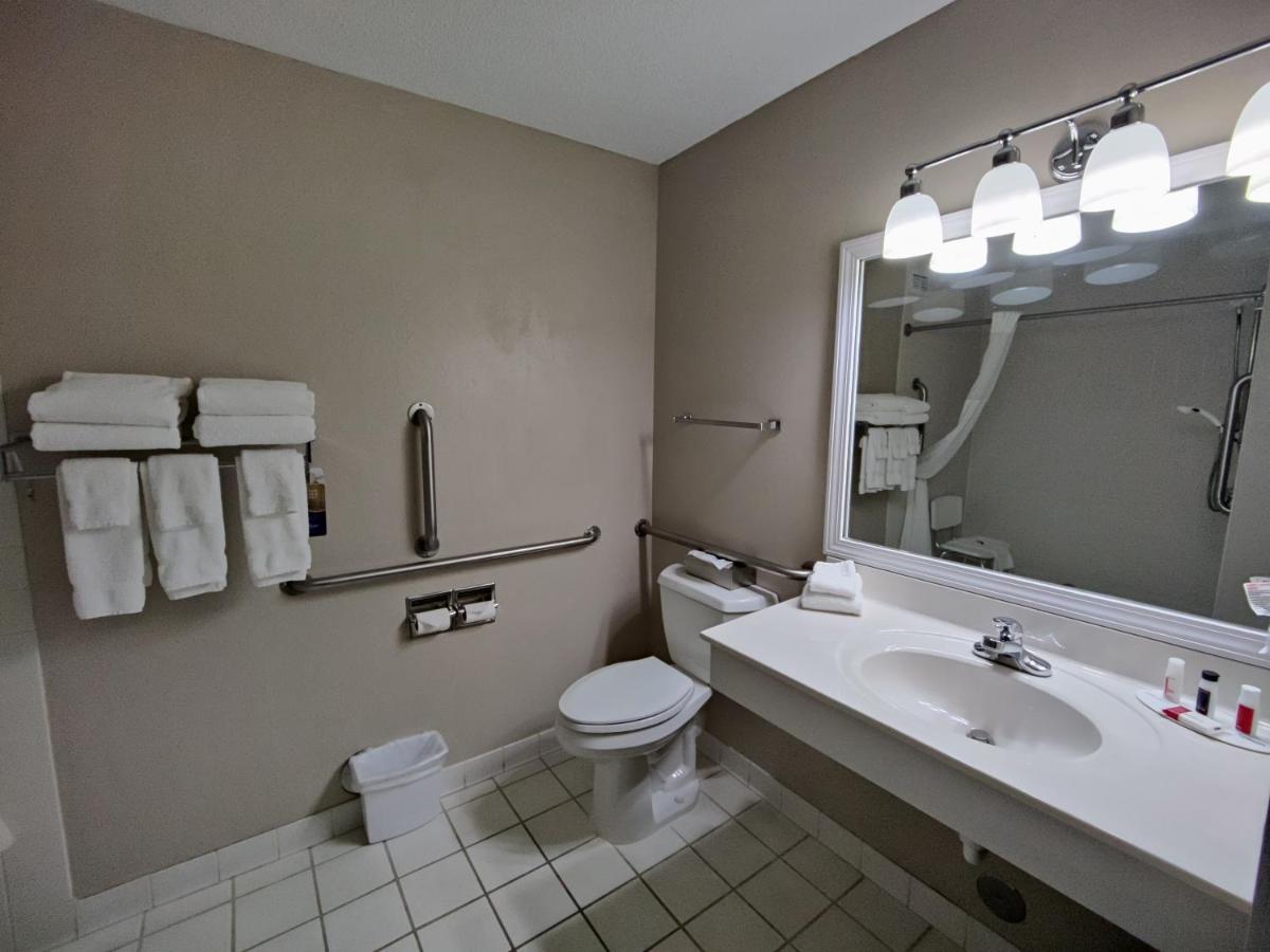 Hotel Baymont By Wyndham Albany Extérieur photo