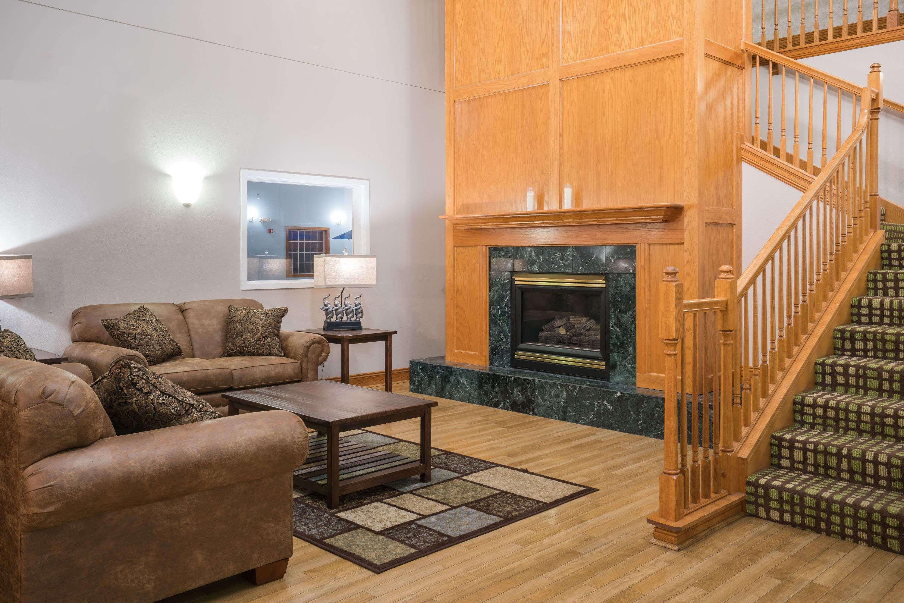 Hotel Baymont By Wyndham Albany Extérieur photo
