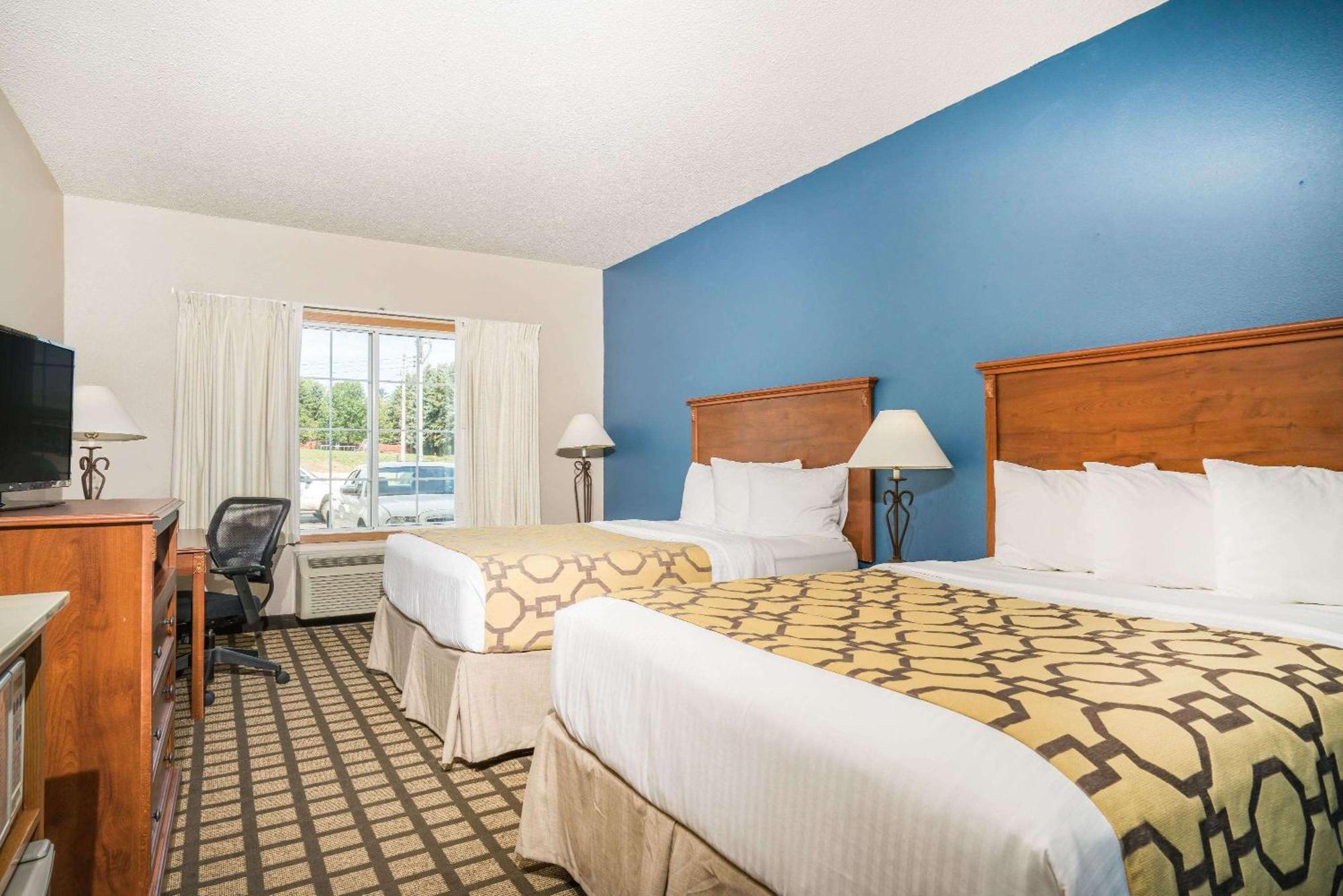Hotel Baymont By Wyndham Albany Extérieur photo