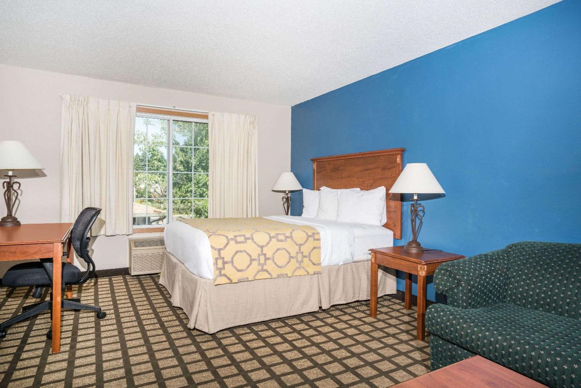 Hotel Baymont By Wyndham Albany Extérieur photo